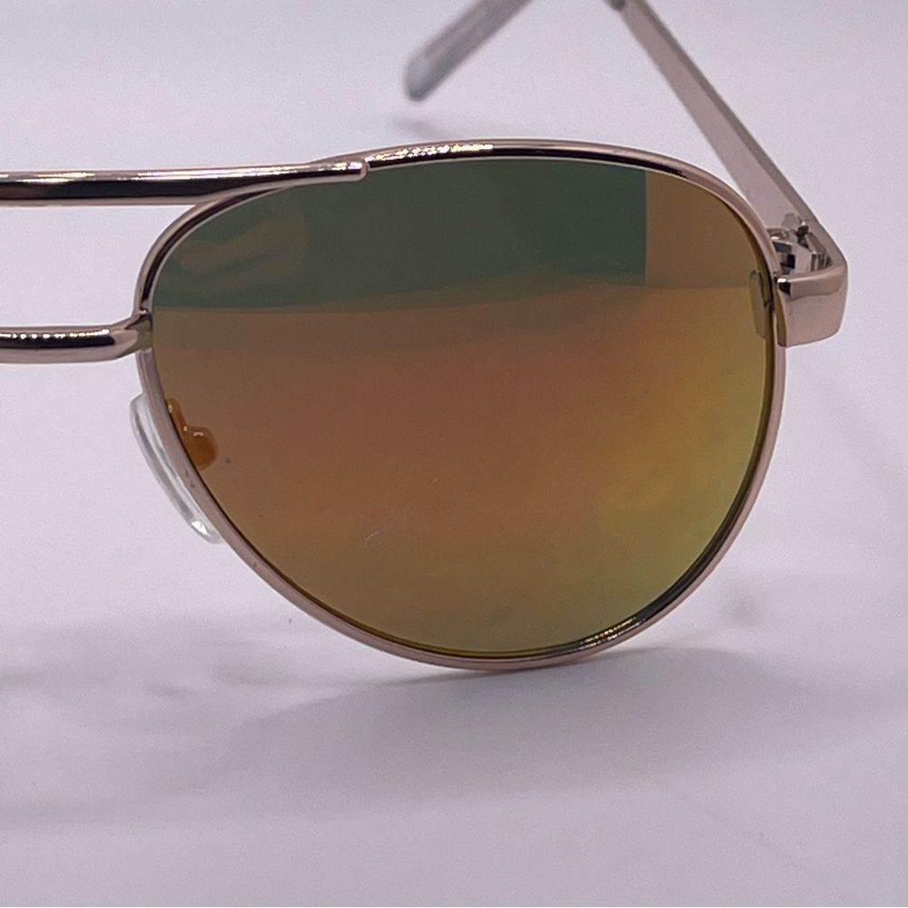 Mirrored Gold Aviators with Rhinestone - Picture 3 of 7